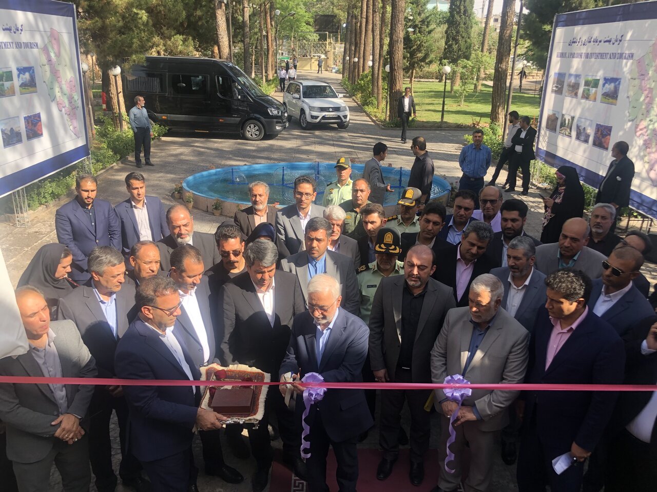ساختمان مرکز خدمات سرمایه گذاری کرمان با حضور وزیر کشور