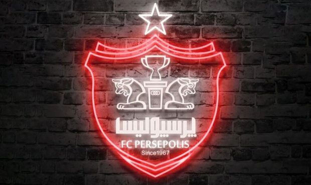 هجوم هواداران خشمگین پرسپولیس به بانک شهر