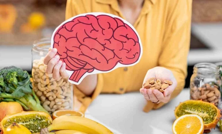 راهکارهای غیردارویی برای بهبود عملکرد شناختی سالمندان