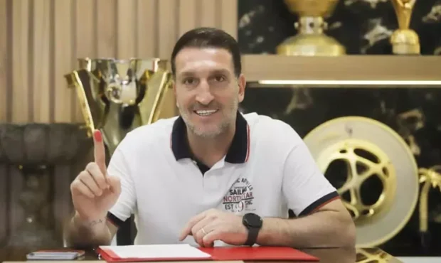 سرمربی جدید پرسپولیس انتخاب شد