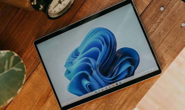 بررسی مزایای استفاده از لایسنس اورجینال ویندوز 11؛ امنیت، سرعت و هماهنگی با سختافزار جدید بررسی مزایای استفاده از لایسنس اورجینال ویندوز 11؛ امنیت، سرعت و هماهنگی با سختافزار جدید